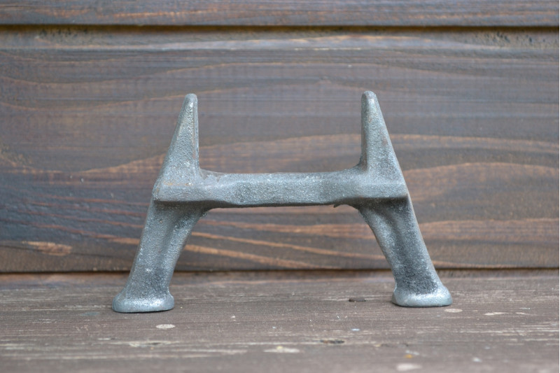 Radiator legs - OZ107